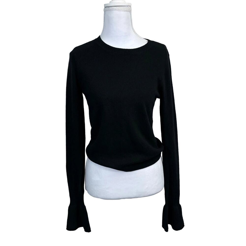 Alice + Olivia light weight sweater, NWT